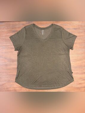 GAP Olive Green V-Neck Short Sleeve Tee #38